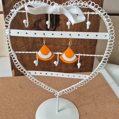 Boucle d'oreille "année 60"